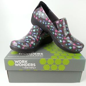 Dansko Work Wonders  10/41 Slip Resistant Clog